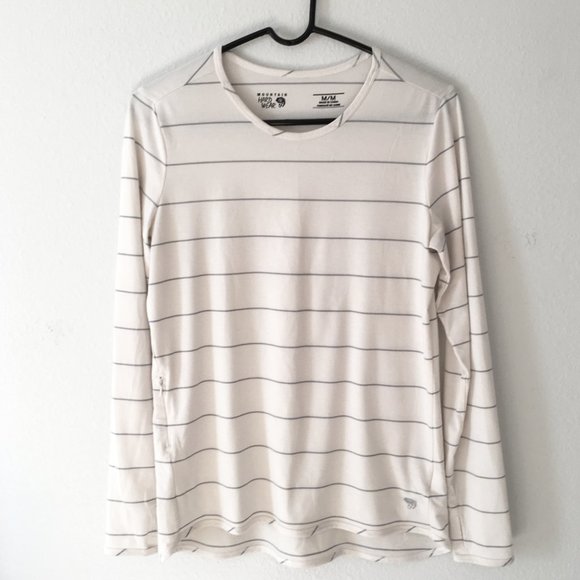Mountain Hardwear Tops - Mountain Hard Wear long sleeve Tee